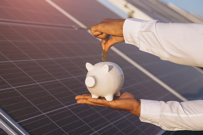 solar panels saving money