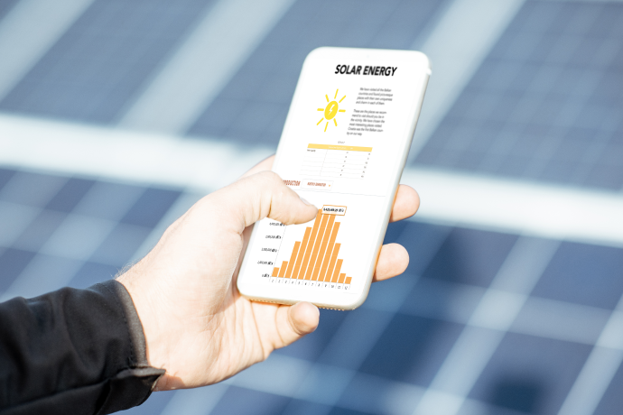 How to Check Solar Panel Output